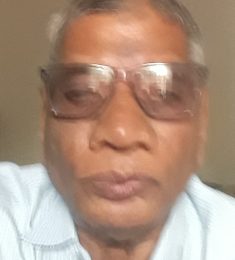 Divakar Neve, 76 years old, Man, Jalgaon, India