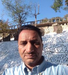 Manjit Singh Minhas, 71 years old, Man, Pune, India