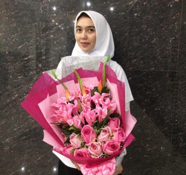 Jannah Hassain, 6 February 1982, London, United Kingdom